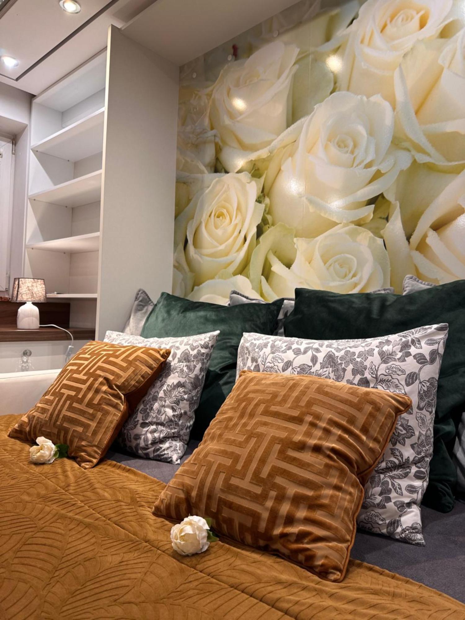 Deluxury Mirror Apartament Centrum Βαρσοβία Εξωτερικό φωτογραφία