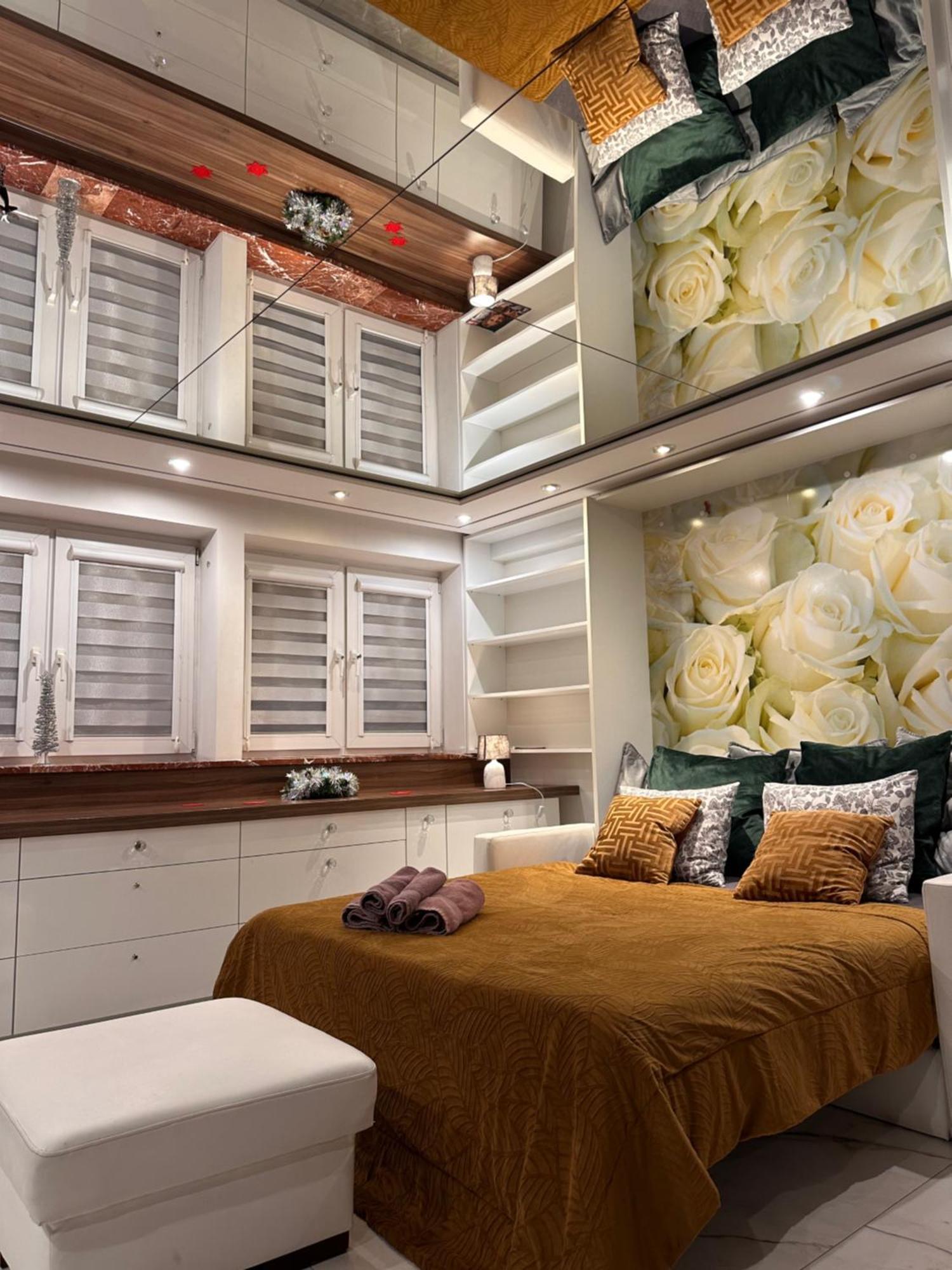 Deluxury Mirror Apartament Centrum Βαρσοβία Εξωτερικό φωτογραφία