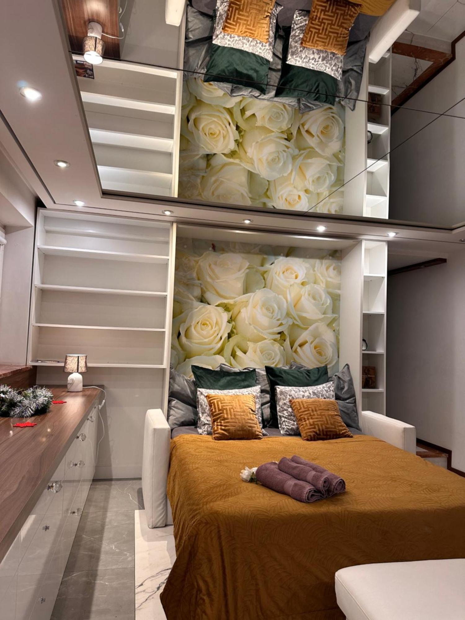 Deluxury Mirror Apartament Centrum Βαρσοβία Εξωτερικό φωτογραφία