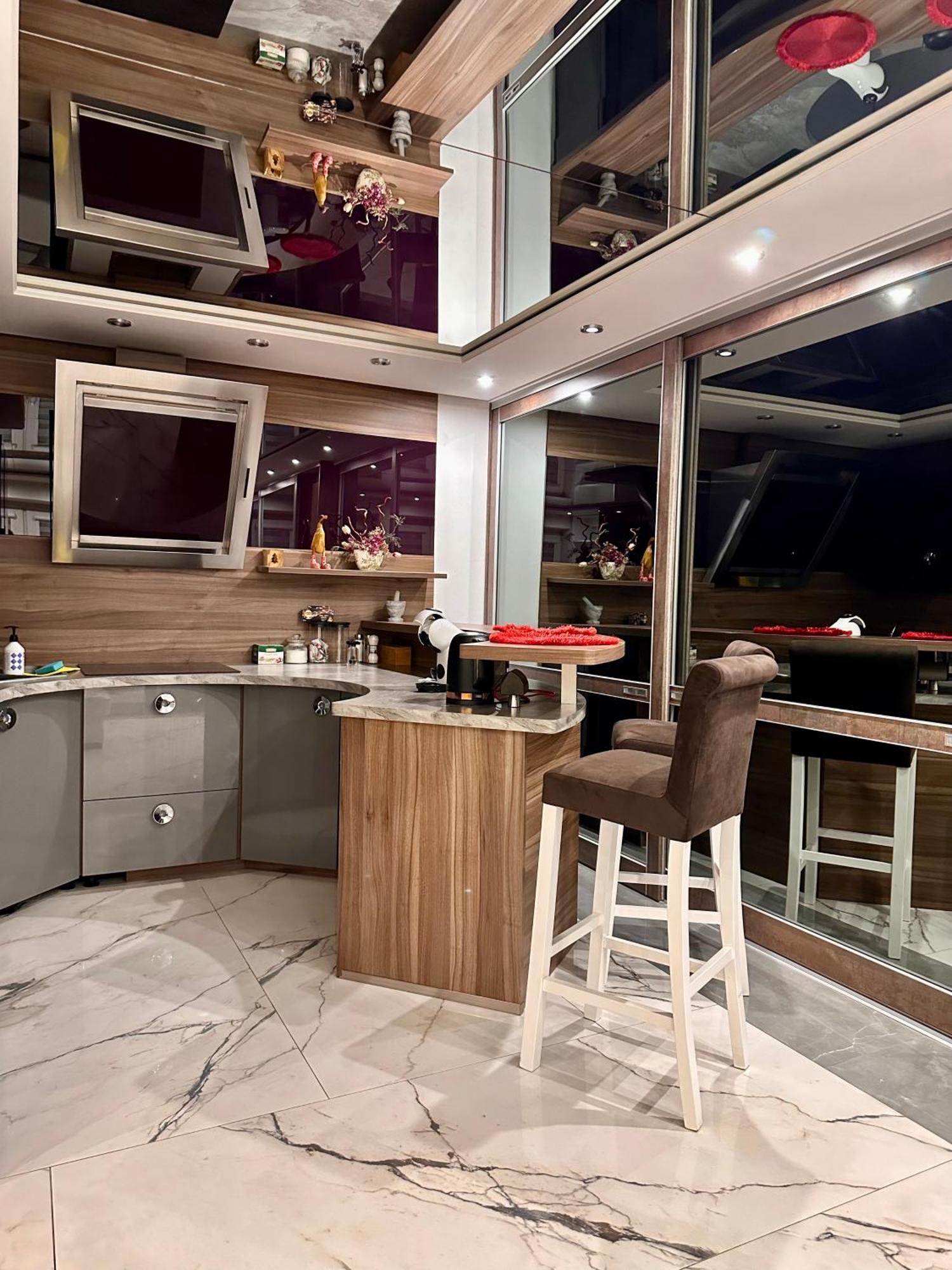 Deluxury Mirror Apartament Centrum Βαρσοβία Εξωτερικό φωτογραφία
